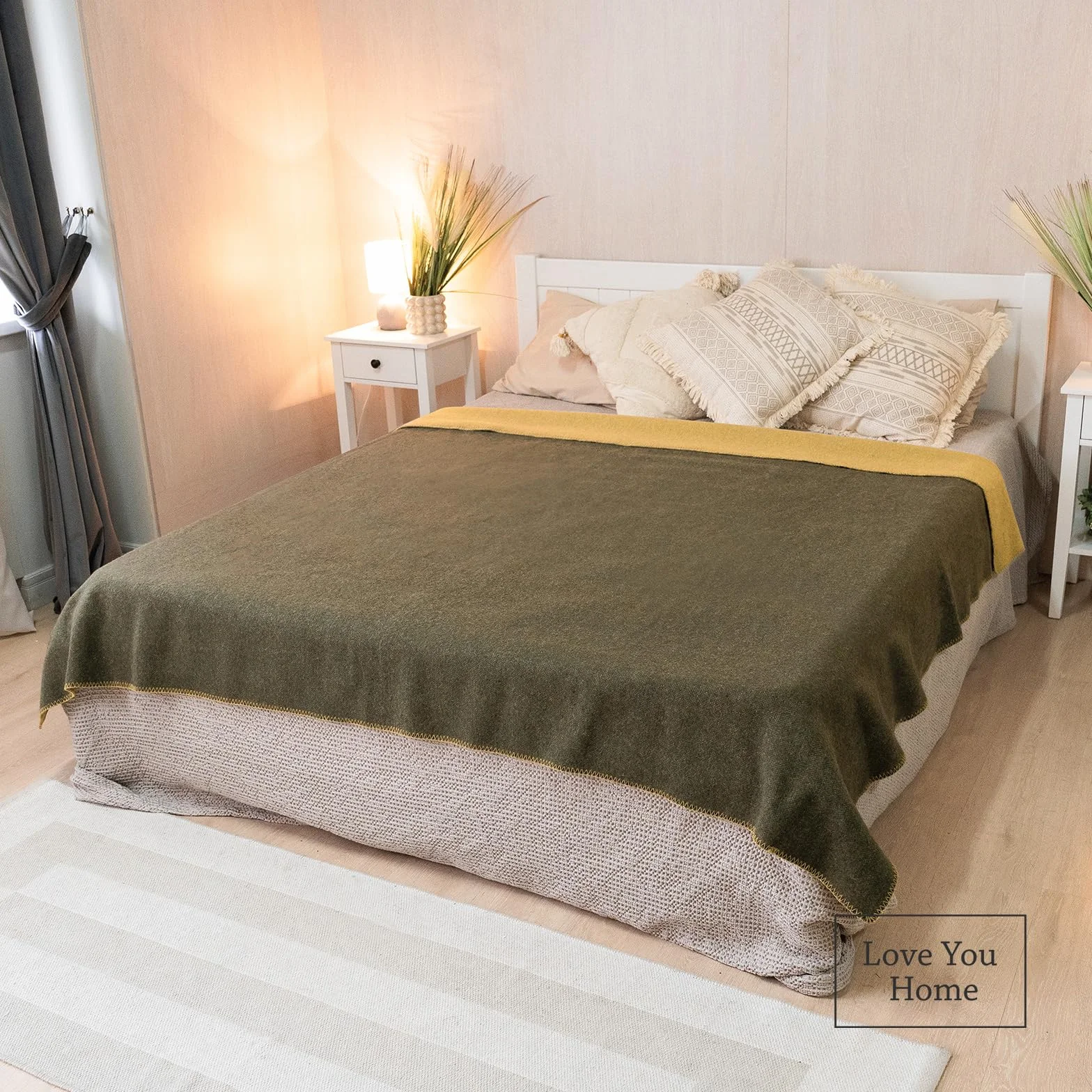 LYHome Plaid Laine Merinos - Couverture pour Canape Lit 1 Personne, Couvertures Accessoires Exterieur de Camping Militaire Voyage et Armee, Hiver Chaud 150x215 cm, Moutarde - Vert Olive Réversible