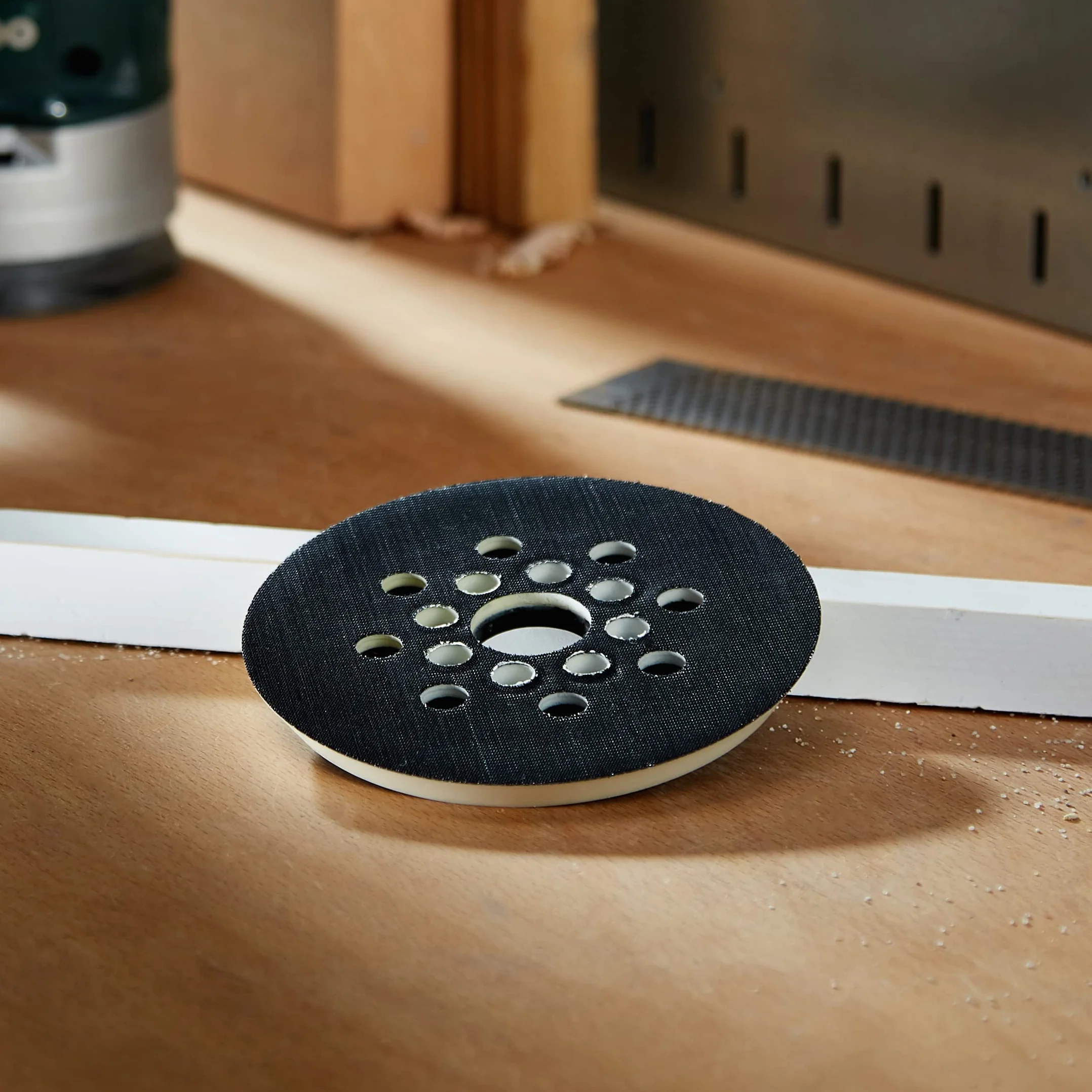 Bosch Plateau de ponçage mi-dur 125 mm pour GEX 125-1 AE Professional