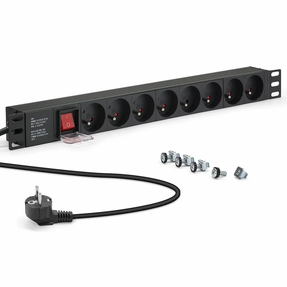 Multiprise Rackable 19 Pouces 8 Prises Schuko avec Interrupteur Fixations Pattes Métal Câbles 1,80m Fiche CEE 7/7